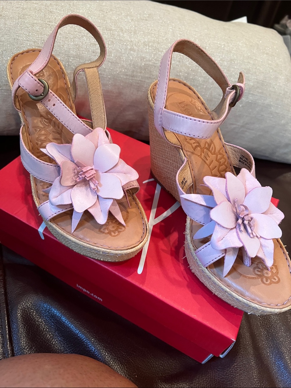 Born Dahlia Pink Floral Wedge Sandals - Sz 8